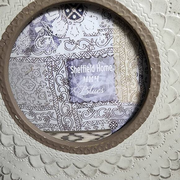 SHEFFIELD HOME 7.5” Round Ceramic Frame For 4 X 4 Picture Pale Green - Picture 2 of 5